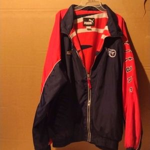 Puma ,Tennessee Titans athletic wind breaker size XL